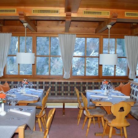 Gasthaus Glockle Apartamento Damuels Exterior foto
