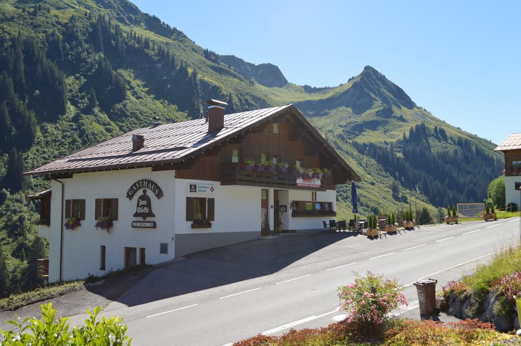 Gasthaus Glockle Apartamento Damuels Exterior foto