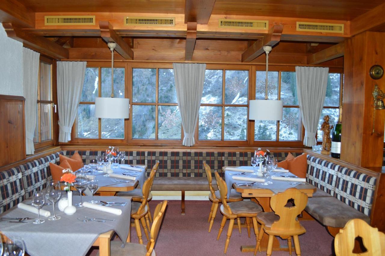 Gasthaus Glockle Apartamento Damuels Exterior foto