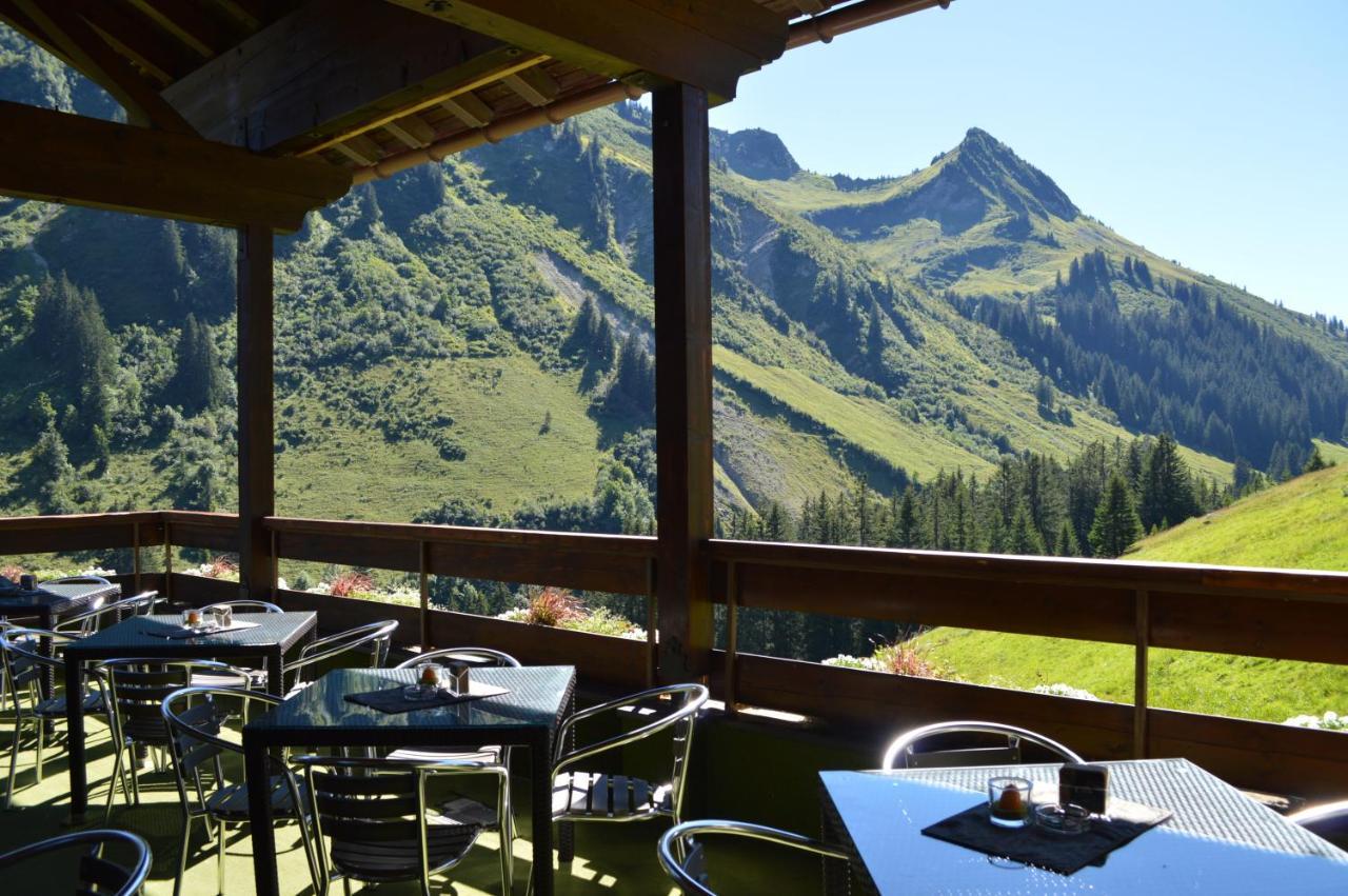 Gasthaus Glockle Apartamento Damuels Exterior foto
